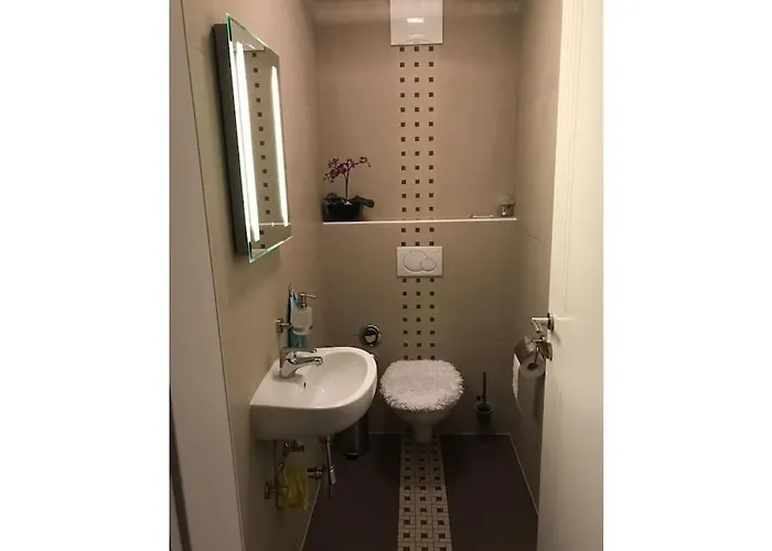 Dom wakacyjny With View Comfortable Bodensdorf