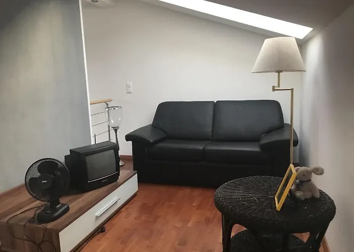 Dom wakacyjny With View Comfortable Bodensdorf